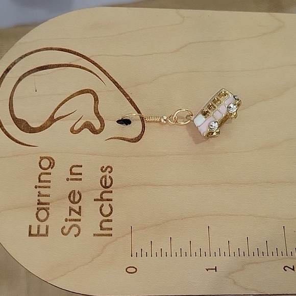 VW Micro Bus Drop Earrings - Picture 5 of 6